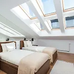 Old Town, Kazimierz, Large Luxurious, 2 Bedroom 2 Bathroom, Airco Kraków