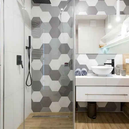 Old Town, Kazimierz, Large Luxurious, 2 Bedroom 2 Bathroom, Airco Apartamento Cracóvia