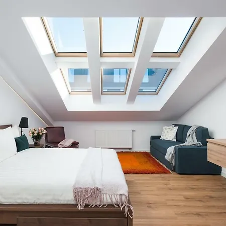 Apartamento Old Town, Kazimierz, Large Luxurious, 2 Bedroom 2 Bathroom, Airco *